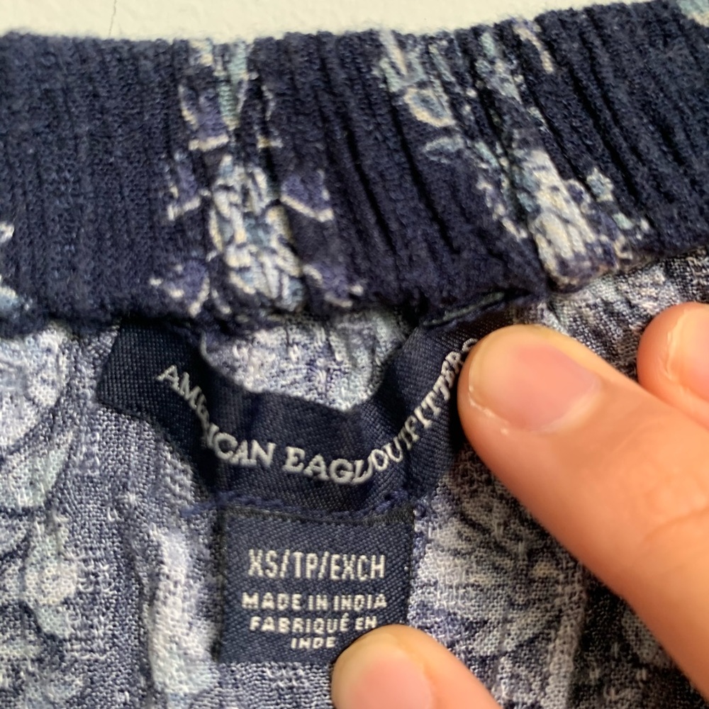 American Eagle Blouse - Picture 3 of 3